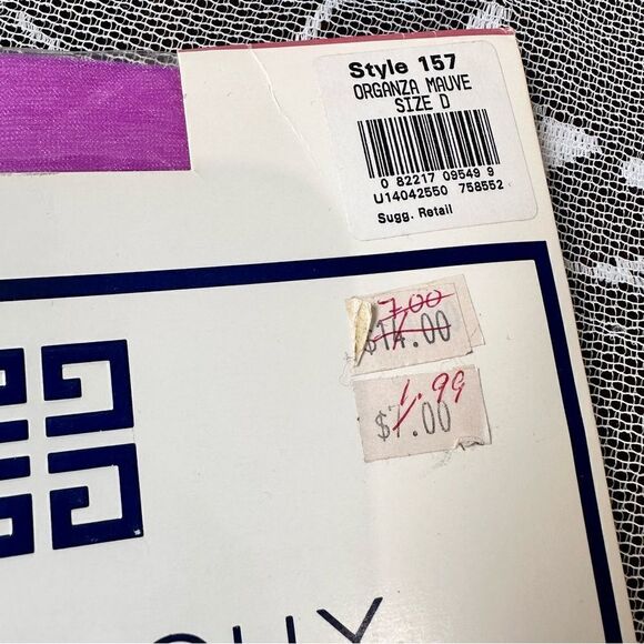 Vintage Givenchy Shimmery Ultra Sheer Leg Control Top Pantyhose - Picture 3 of 7